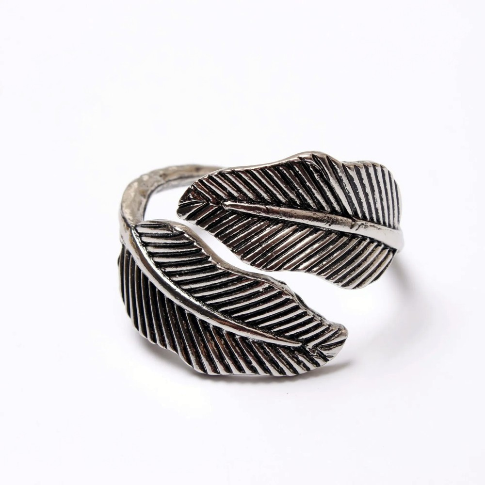 “U” Shape Leaves Design Zinc Alloy Napkin Ring