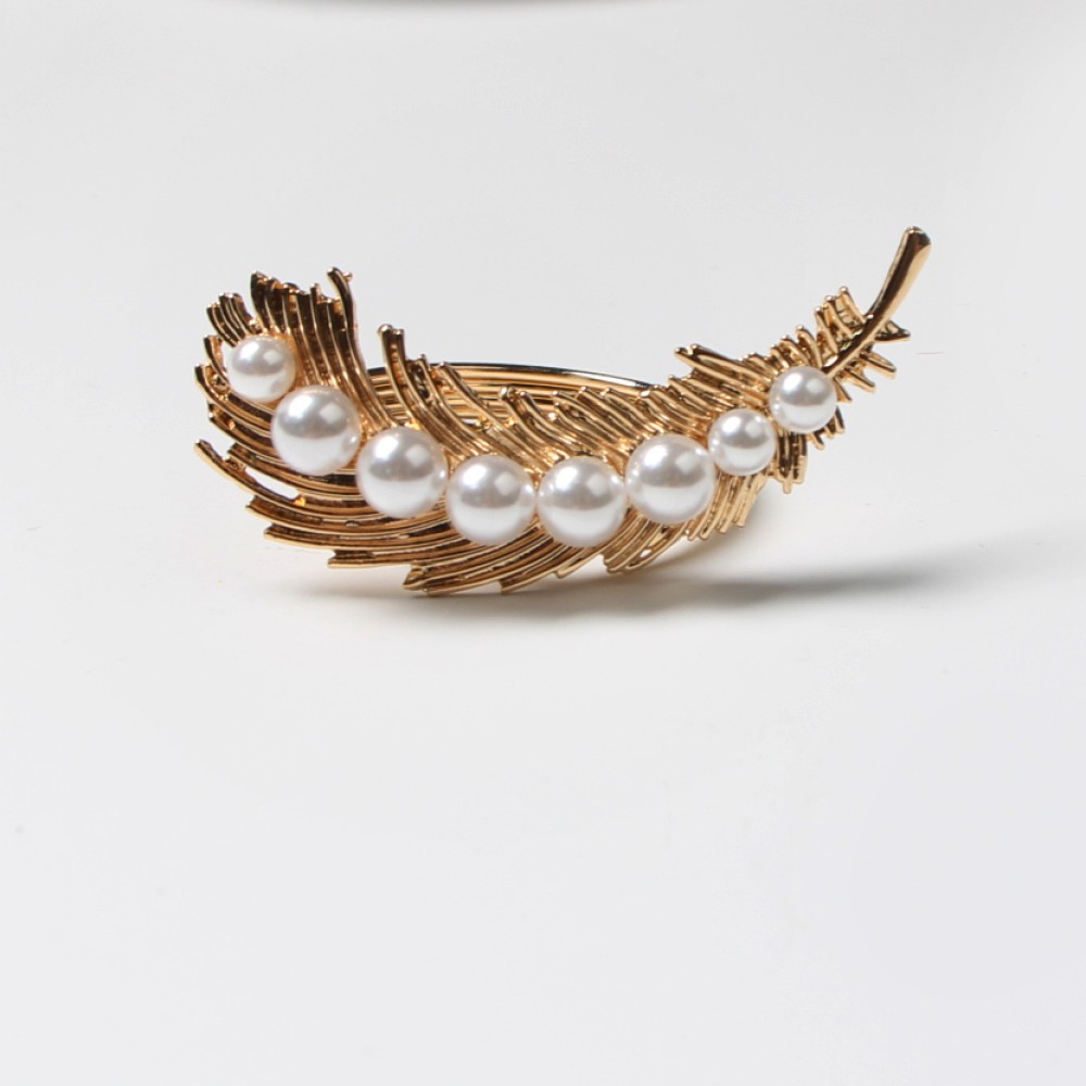 Chic Feather Shape Napkin Ring 