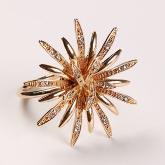 Elegant Rhinestone Metal Flower Napkin Ring 